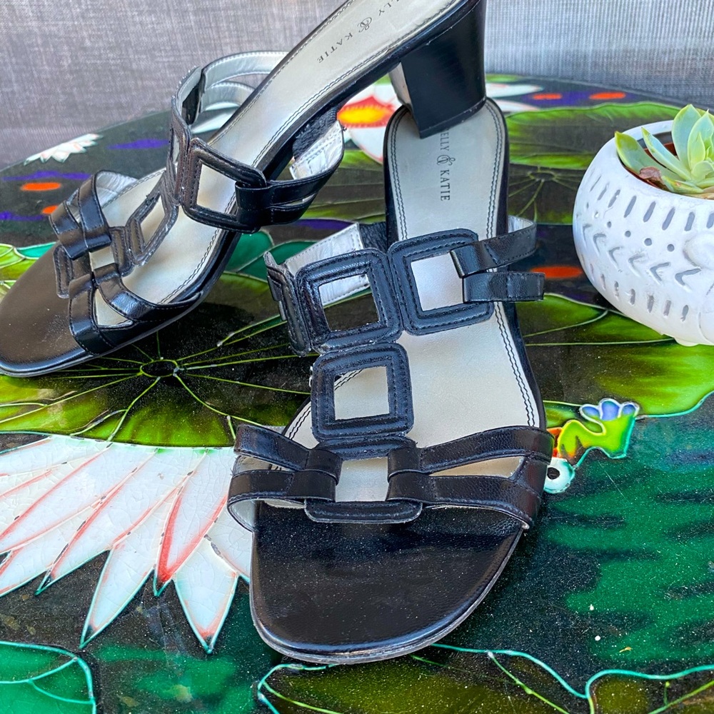 DSW Kelly & Katie Sandals